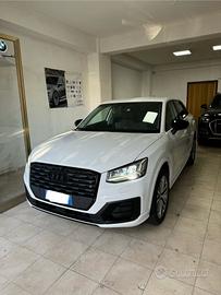 Audi Q2 30 TDI S tronic Identity Black