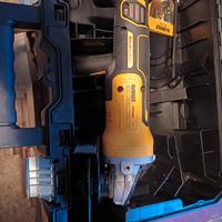 dewalt smerigliatrice a batteria