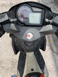 Scooter Aprilia SR 50