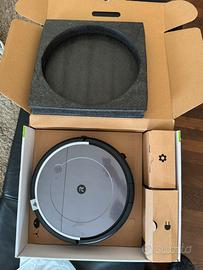 IRobot Roomba Combo Aspirapolvere e Lava Pavimenti