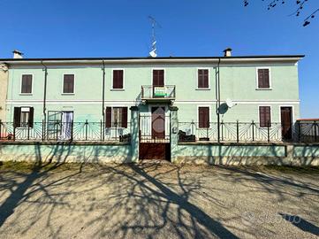 CASA SEMINDIPENDENTE A RONSECCO