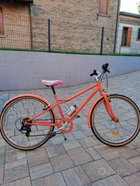 Bicicletta da bambina ragazza