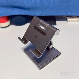 Supporto Station ESR USB-C per iPad/tablet 8 in 1
