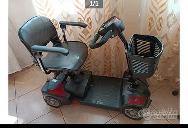 Scooter elettrico per disabili