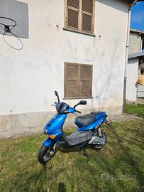 Aprilia SR 50 (Scooter)