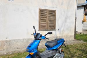 Aprilia SR 50 (Scooter)