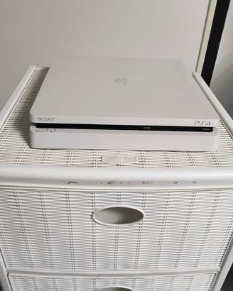 CONSOLE PS4