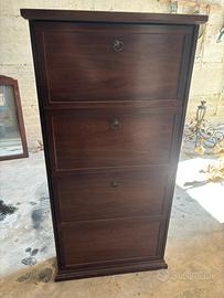 Scarpiera in legno