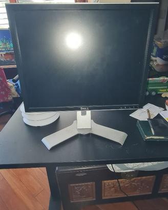 Monitor usato Dell UltraSharp 2007FPB, LCD da 20 p