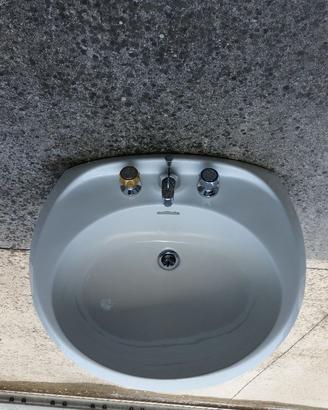 Lavandino bagno