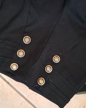 4 pantaloni 2 gonne 