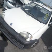 Ricambi usati fiat 600 anno 2000
