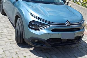 Citroën C4 elettrica. 