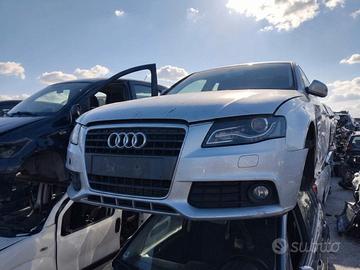 PER uso RICAMBI - AUDI A4 B8 2010