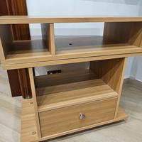 Mobiletto con ruote, ripiani girevoli e cassetto