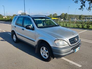 Mercedes ML  4x4