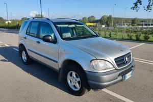 Mercedes ML  4x4