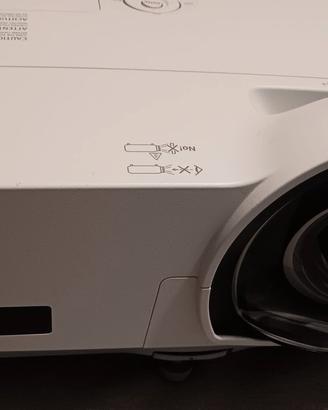 proiettore  nec M 260 XS