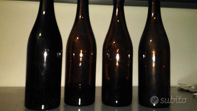 Bottiglie per vino nero (è ora di imbottigliare)