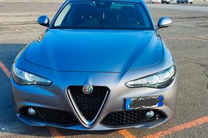Alfa Romeo Giulia Turbodiesel 