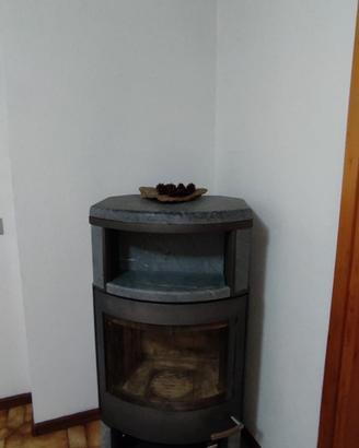 Stufa a legna Skantherm 