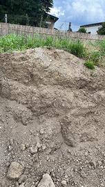 Terra per giardini e orti