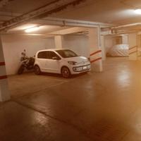 Posto auto in garage