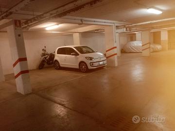 Posto auto in garage