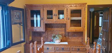 Credenza tavolo sedie artigianato sardo
