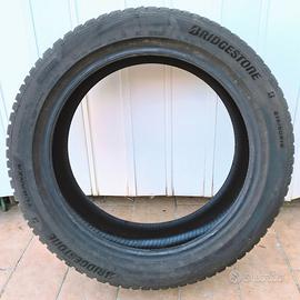 Pneumatici 4 Stagioni 215/50R18 Bridgestone