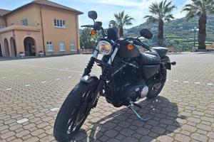 Harley-Davidson mod. 883