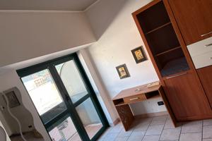 Locale commerciale cat A/10 ufficio