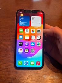 iPhone 11 64GB Product Red – Connettore nuovo