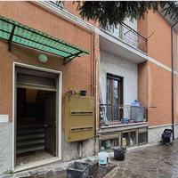 Trilocale a Limbiate