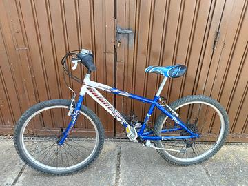  Mountain bike galant