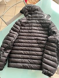 Giacca 100gr C.P. Company tg S colore nero a 220€