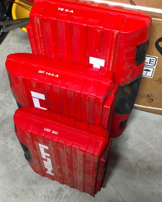 Varie valigie Hilti