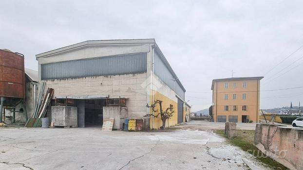 CAPANNONE A SAN MARTINO BUON ALBERGO