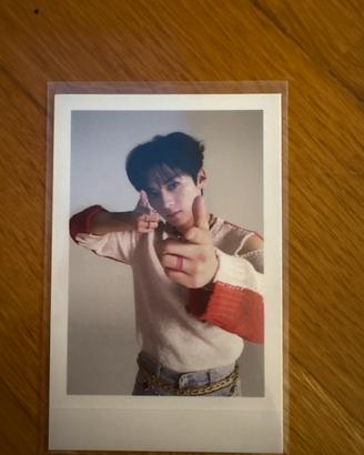 polaroid Lee Know Maxident