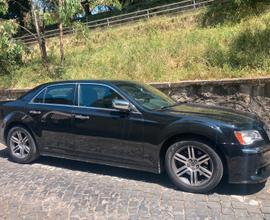 Lancia Thema sedan 2013
