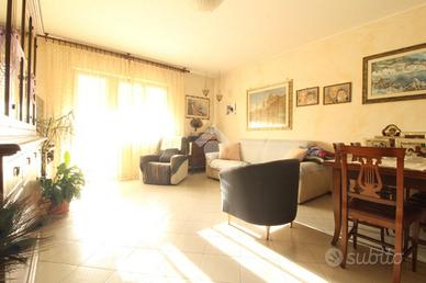 4 LOCALI A SPOLTORE
