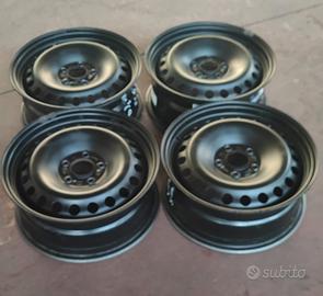 Cerchi in ferro originali Ford da 16 