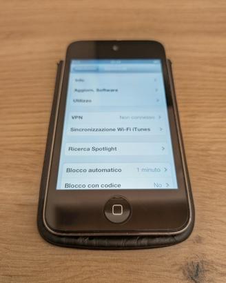 iPod Touch 4 32GB - CIB Completo + Custodia Sena