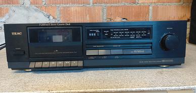 Stereo Cassette desk Teac V-200 MK II