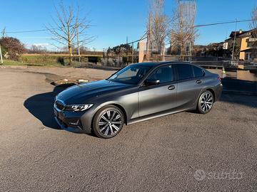 Bmw 320d mhev xdrive Luxury