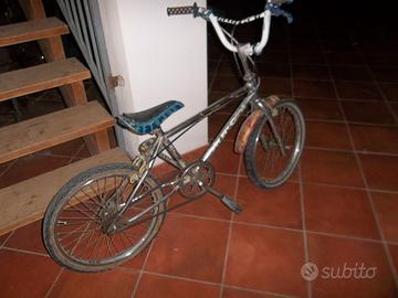 bici b max