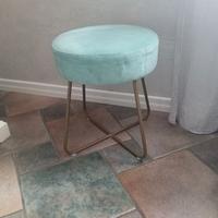 Baule in legno più sgabello