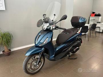 PIAGGIO Beverly 300 Beverly 300 Hpe S Abs-asr My21