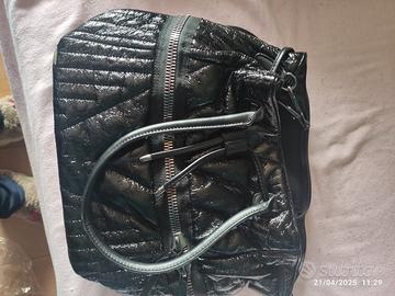 Borsa secchiello nera