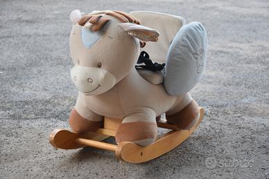 Cavalluccio a dondolo